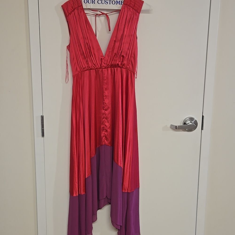 AMUR Amelia DRESS - Picture 2 of 11